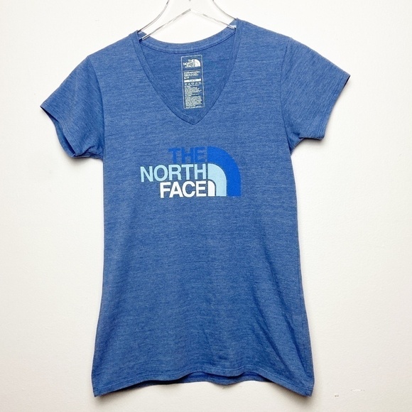 THE NORTH FACE | Blue Graphic V-neck Tee - Picture 1 of 4